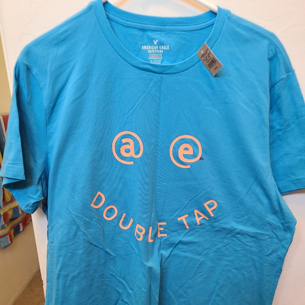 American Eagle Graphic Tee. NWT. XL.